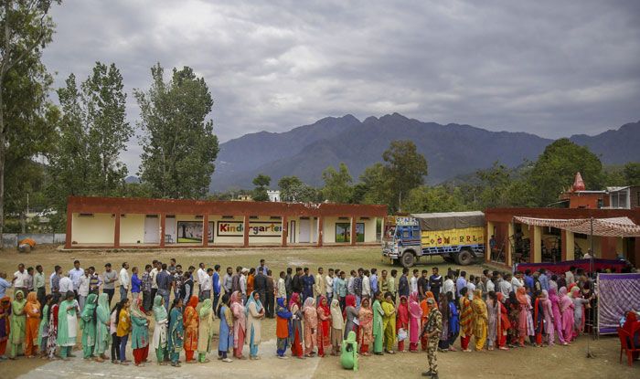 Jammu And Kashmir: Udhampur Witnesses Brisk Polling, Srinagar Not Much